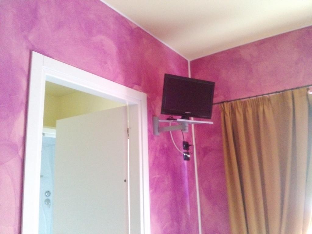 Hotel Empire Resort Iseo Camera foto
