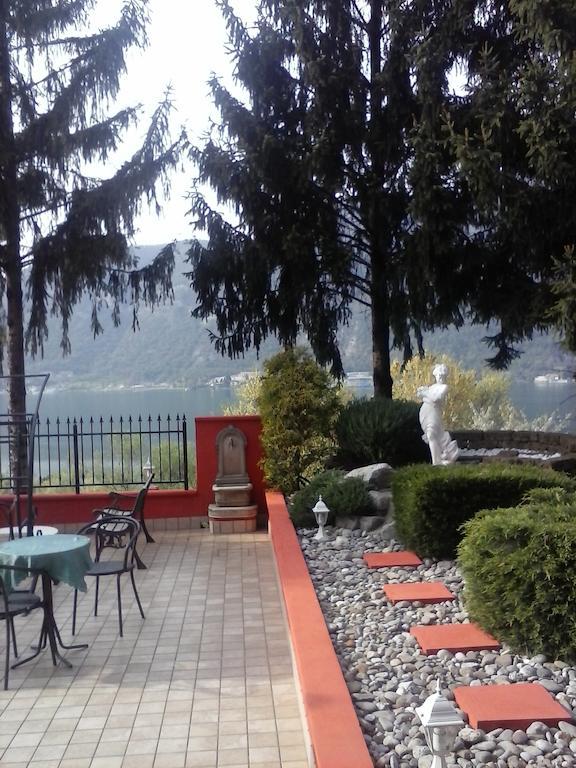 Hotel Empire Resort Iseo Esterno foto