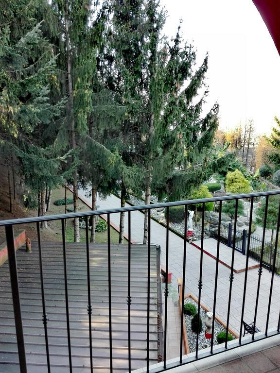 Hotel Empire Resort Iseo Esterno foto