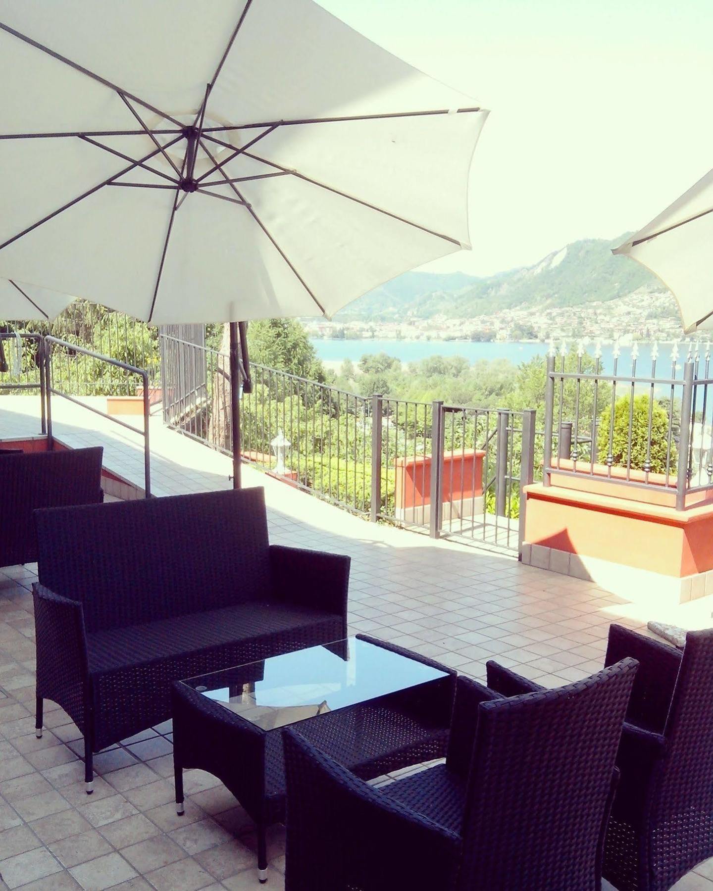 Hotel Empire Resort Iseo Esterno foto